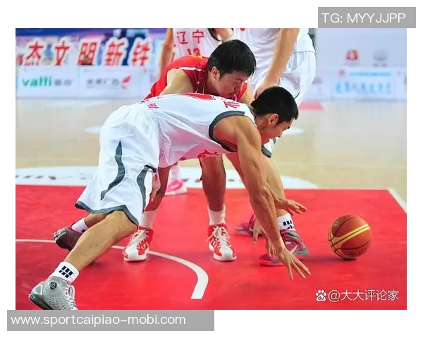 韩乔生点评杨瀚森进步显著教练给予充分信任裁判应公正执法助力比赛发展